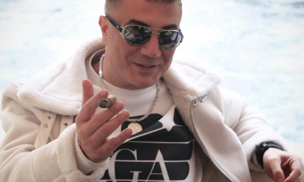 Η "αυτοκρατορία" του Ερντογάν καταρρέει από τις αποκαλύψεις Πεκέρ